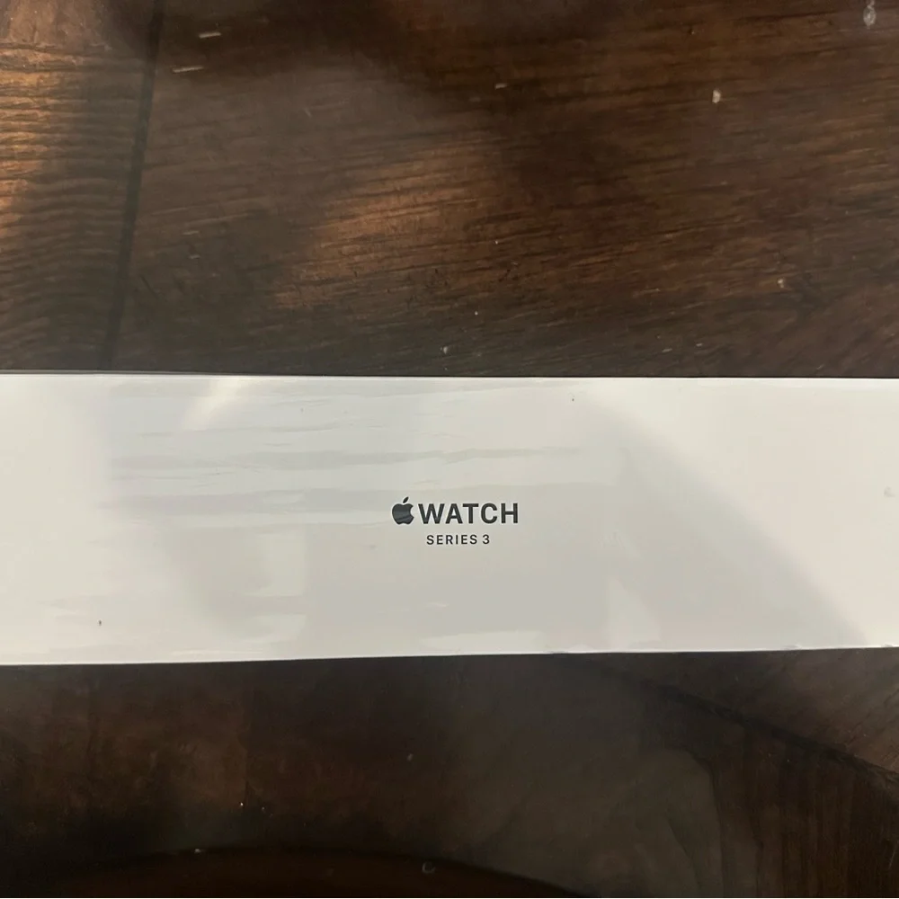 Apple Watch Series 3- 38mm Case Silver Aluminum and White Band
